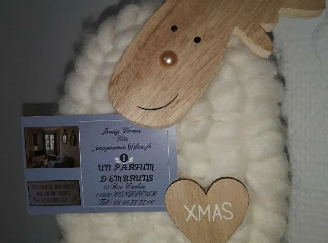 Un Parfum D'embruns Hypercentre Honfleur, Fibre Honfleur